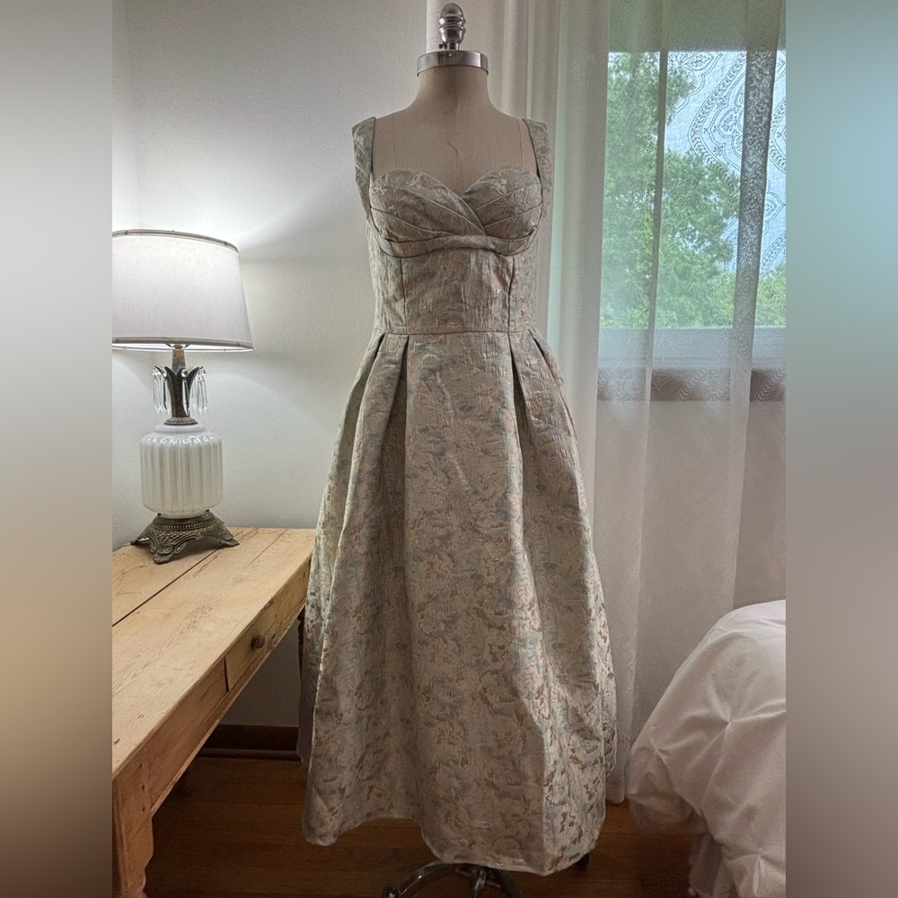 By Camilla Limited EditionGeorgina Dress, Large, EUC, Blue, Cream, Gold Metallic - Picture 3 of 16